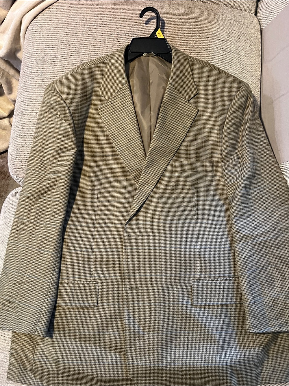 Men's Checked Sport Coat Blazer in Tan and Gray